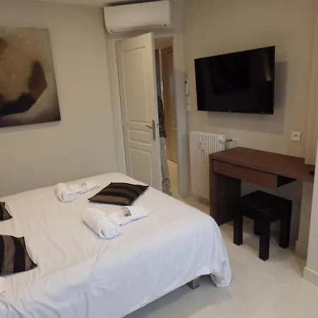 Rottaro Luxueux 2 Ch 2 Sdb Face A La * Κάννες