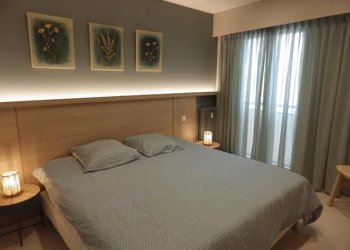 Face A La Mer, Luxueux Appartement Sur La Prestigieuse Et Mythique Croisette * Cannes