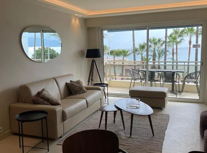 Face A La Mer, Luxueux Appartement Sur La Prestigieuse Et Mythique Croisette Apartment Cannes